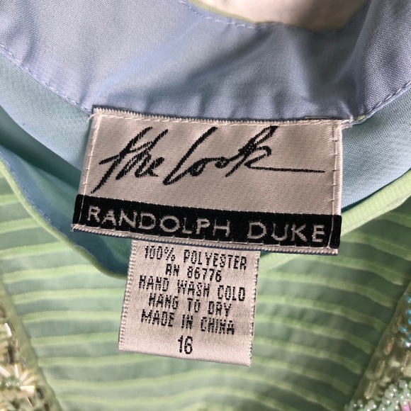 Vintage 80s Butterfly Blouse - Picture 3 of 6